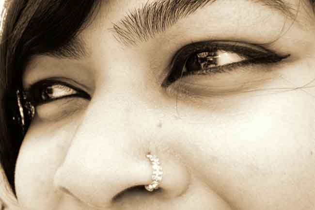 you-should-know-dangers-of-considering-nose-piercing-in-hindi